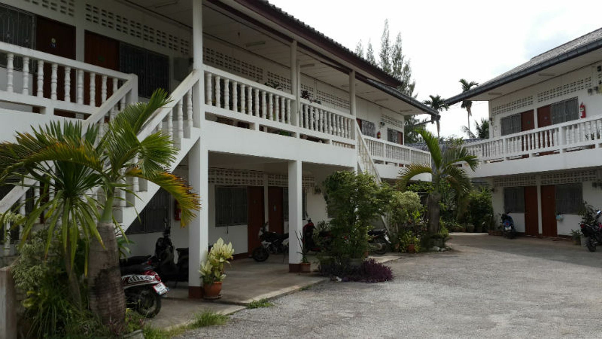 The Stay Guest House ルーイ エクステリア 写真
